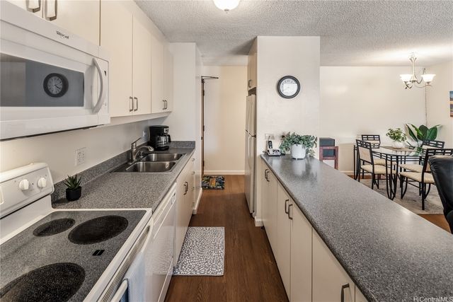 1778 Ala Moana Boulevard 3617, Honolulu, HI 96815