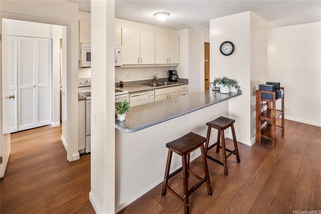 1778 Ala Moana Boulevard 3617, Honolulu, HI 96815
