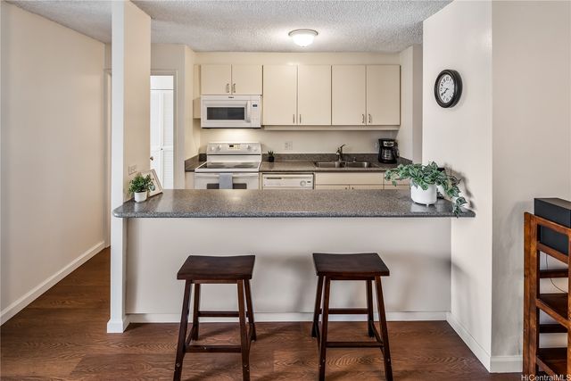 1778 Ala Moana Boulevard 3617, Honolulu, HI 96815
