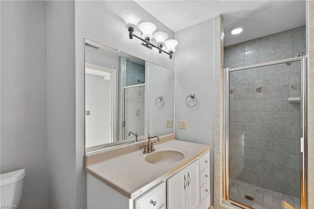 5001 Bliven LN, Virginia Beach, VA 23455