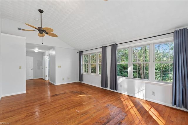 5001 Bliven LN, Virginia Beach, VA 23455