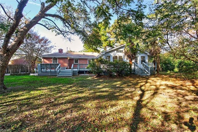 5001 Bliven LN, Virginia Beach, VA 23455