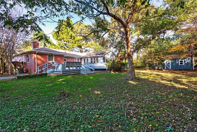 5001 Bliven LN, Virginia Beach, VA 23455