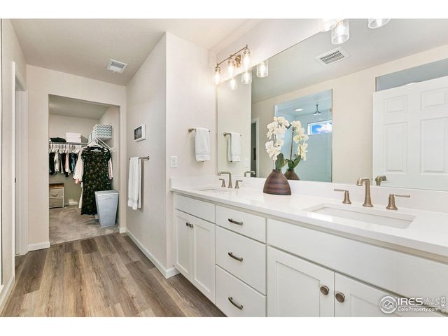 6465 Union Creek Dr, Loveland, CO 80538