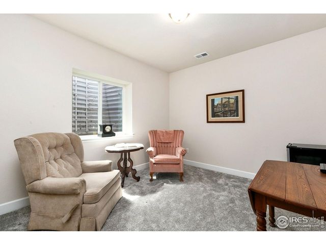 6465 Union Creek Dr, Loveland, CO 80538