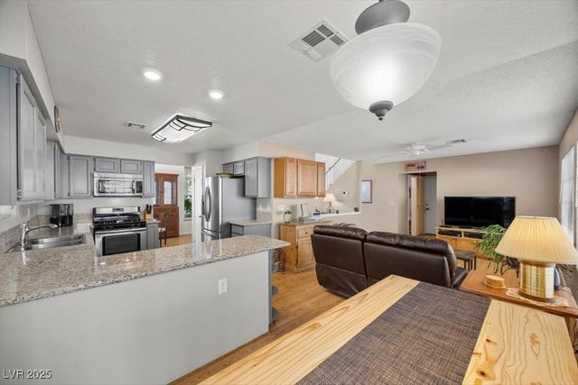 4816 Fiesta Lakes Street, Las Vegas, NV 89130