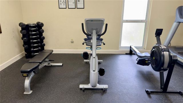 7461 W COUNTRY CLUB DRIVE N 306, Sarasota, FL 34243