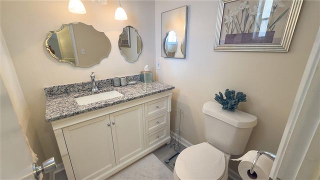 7461 W COUNTRY CLUB DRIVE N 306, Sarasota, FL 34243