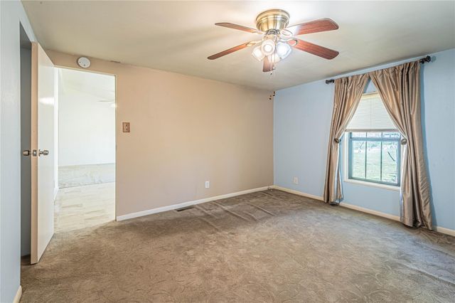 36177 Lomax Road, Brookshire, TX 77423