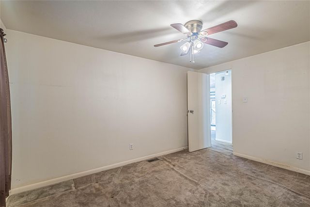 36177 Lomax Road, Brookshire, TX 77423