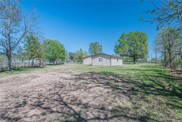 36177 Lomax Road, Brookshire, TX 77423