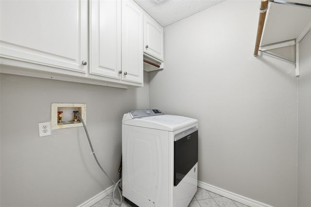 8852 Tyne Trail, Fort Worth, TX 76118