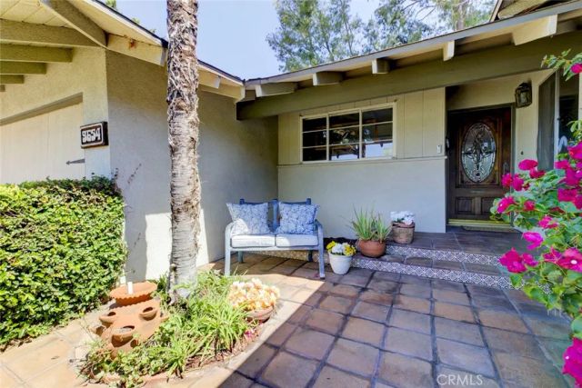9654 Kessler, Chatsworth, CA 91311