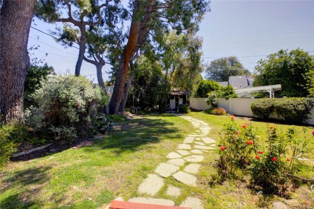 9654 Kessler, Chatsworth, CA 91311