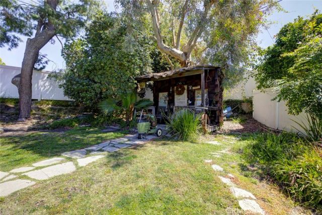 9654 Kessler, Chatsworth, CA 91311