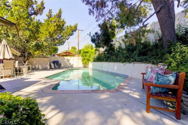 9654 Kessler, Chatsworth, CA 91311