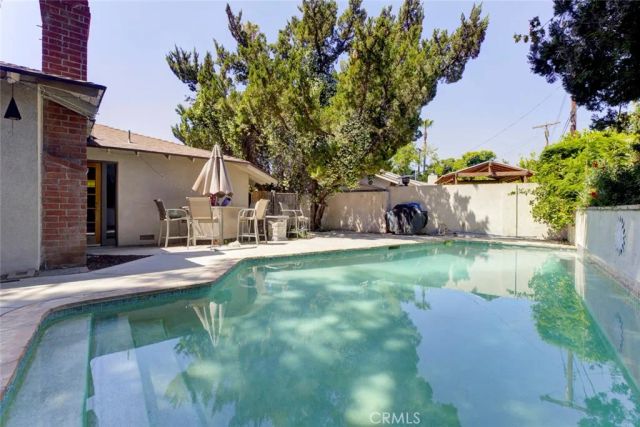 9654 Kessler, Chatsworth, CA 91311