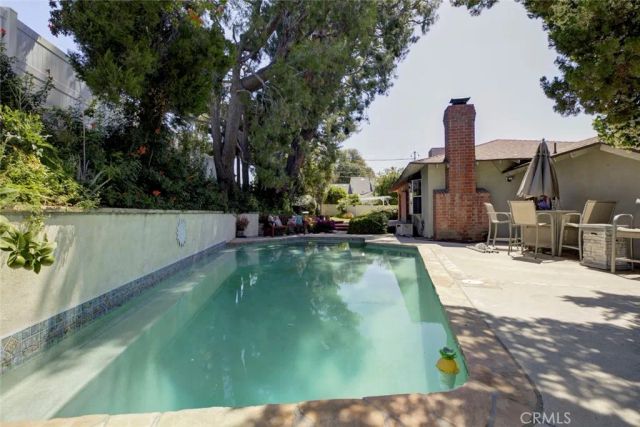 9654 Kessler, Chatsworth, CA 91311