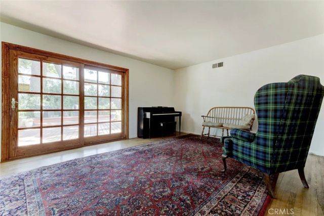 9654 Kessler, Chatsworth, CA 91311