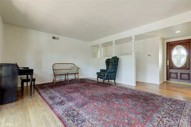 9654 Kessler, Chatsworth, CA 91311