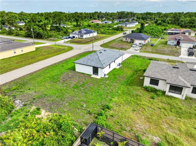 3219 65th ST W, Lehigh Acres, FL 33971