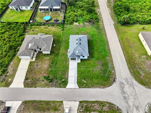 3219 65th ST W, Lehigh Acres, FL 33971