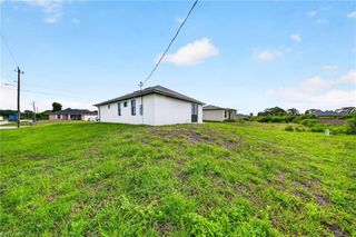 3219 65th ST W, Lehigh Acres, FL 33971