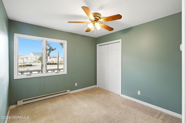 72 Rosalyn Drive, Beach Haven West, NJ 08050