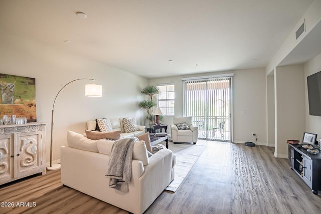 29120 N 22ND Avenue 105, Phoenix, AZ 85085