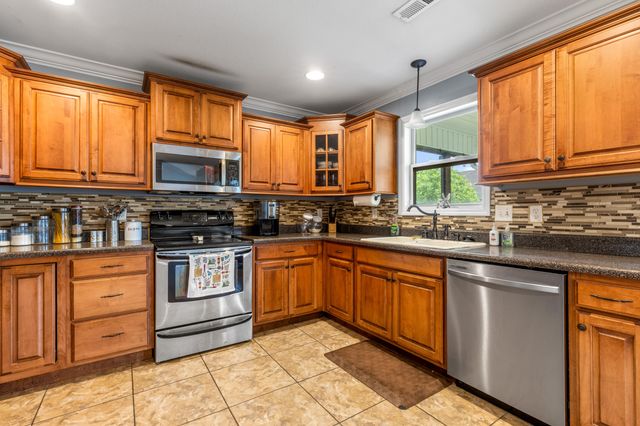 27 Running Oak Drive, Ringgold, GA 30736