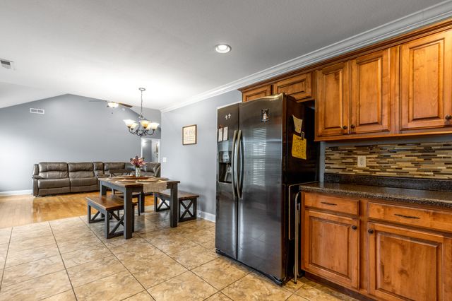27 Running Oak Drive, Ringgold, GA 30736