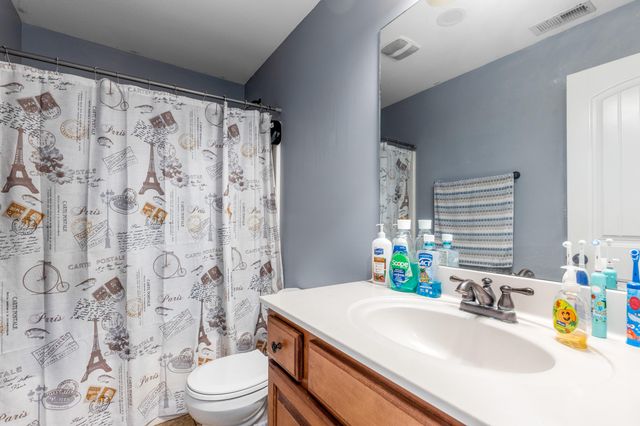 27 Running Oak Drive, Ringgold, GA 30736