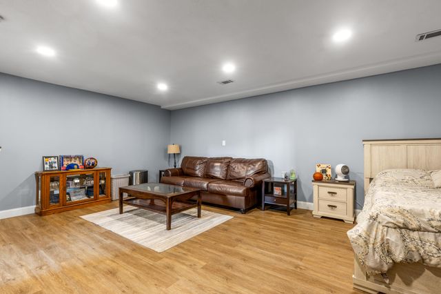 27 Running Oak Drive, Ringgold, GA 30736