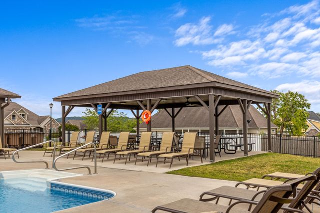 27 Running Oak Drive, Ringgold, GA 30736