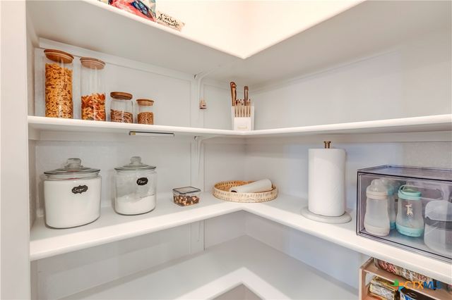 9000 Grand Oaks Lane, Killeen, TX 76542