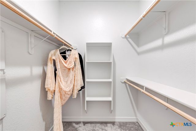 9000 Grand Oaks Lane, Killeen, TX 76542