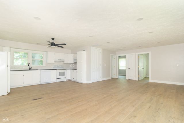 3809 N State Road 9 Road, Greenfield, IN 46140