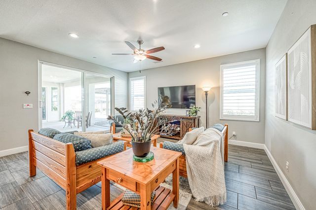 4468 Little Canyon Drive, Madera, CA 93636