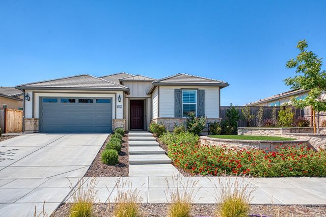4468 Little Canyon Drive, Madera, CA 93636