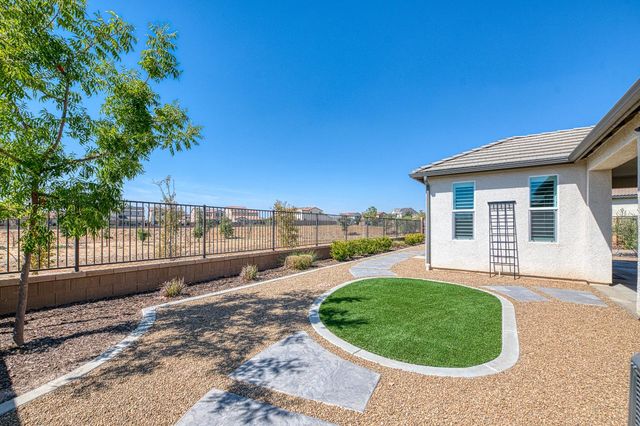 4468 Little Canyon Drive, Madera, CA 93636