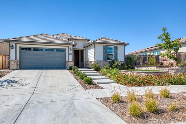 4468 Little Canyon Drive, Madera, CA 93636