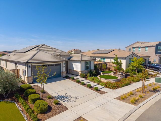 4468 Little Canyon Drive, Madera, CA 93636