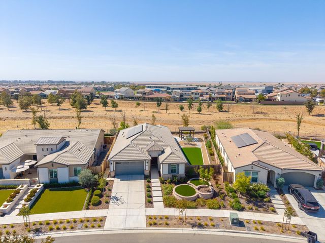 4468 Little Canyon Drive, Madera, CA 93636