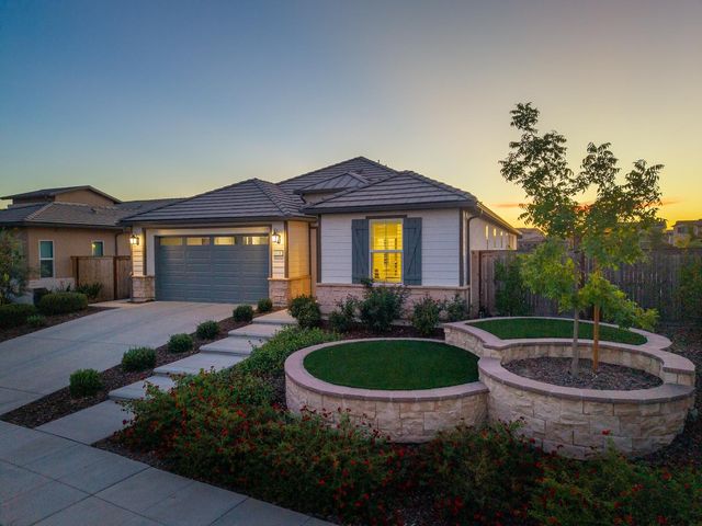 4468 Little Canyon Drive, Madera, CA 93636