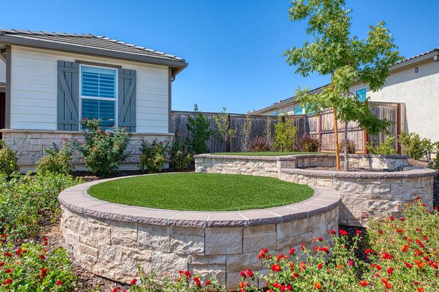 4468 Little Canyon Drive, Madera, CA 93636