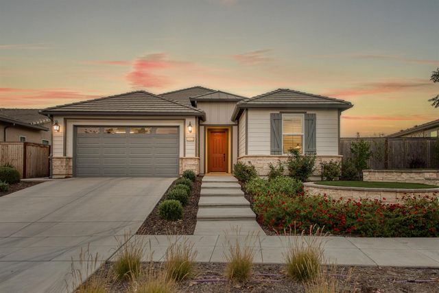 4468 Little Canyon Drive, Madera, CA 93636