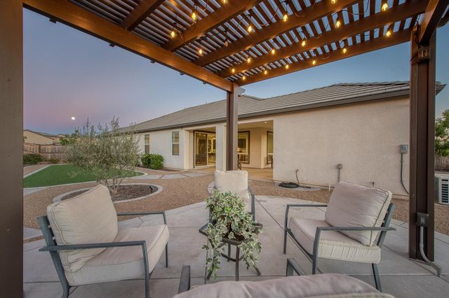 4468 Little Canyon Drive, Madera, CA 93636