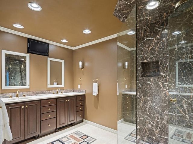 1805 W Wilshire Boulevard, Nichols Hills, OK 73116