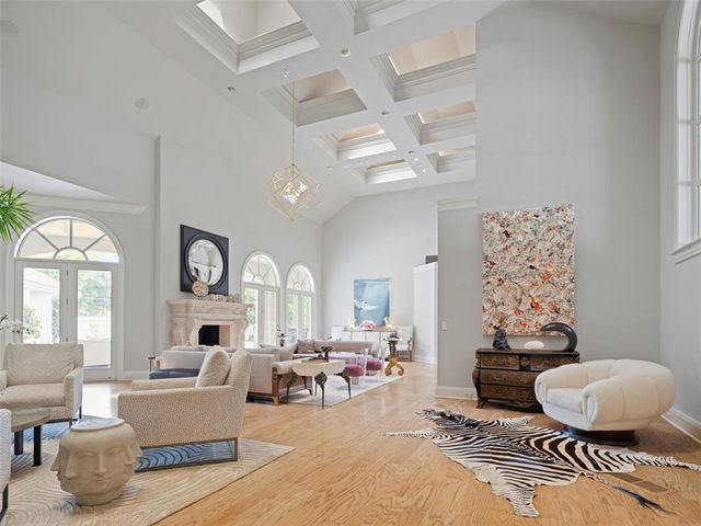 1805 W Wilshire Boulevard, Nichols Hills, OK 73116