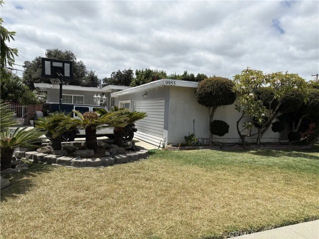 9955 Parkinson, Whittier, CA 90605